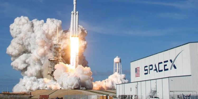 Google Cloud and SpaceX team up to offer Satellite Internet all around the Globe.