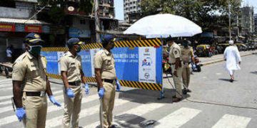 Covid-19: ‘Lockdown’ extended till June 1 in Maharashtra, RT-PCR report must to enter state