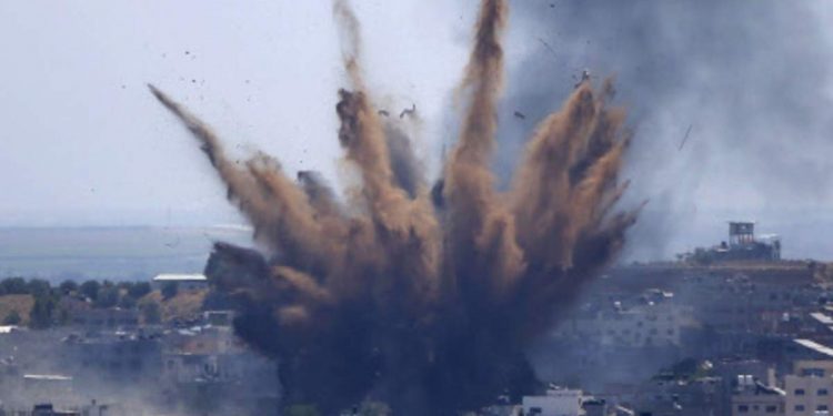 Palestinian militant commander killed in a rocket fire from Israel, US has called for peace