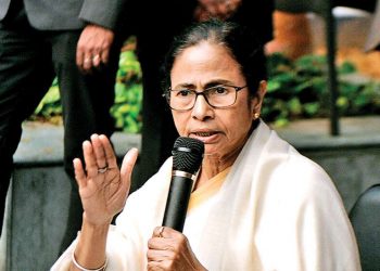 Hundreds of TMC workers protest against the ministers’ arrest