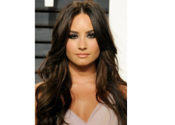 Demi Lovato comes out as a Non-Binary person
