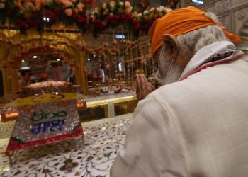 PM Modi visited Gurudwara Sis Ganj Sahib on 400th Prakash Purab