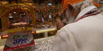 PM Modi visited Gurudwara Sis Ganj Sahib on 400th Prakash Purab