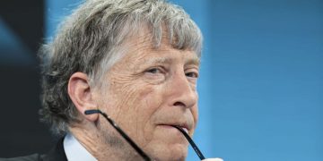 Bill Gates Sexual Probe With Female Employee: WSJ