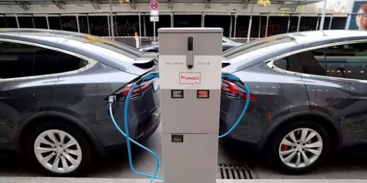 Cabinet approves Rs18,100 crore PLI scheme for battery shortage