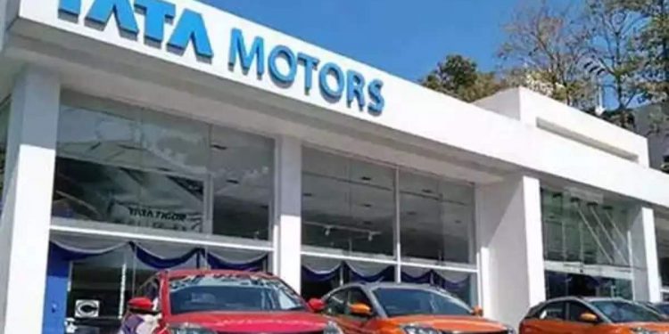 Surprise loss of Rs. 7,605 crore in Q4: Tata Motors