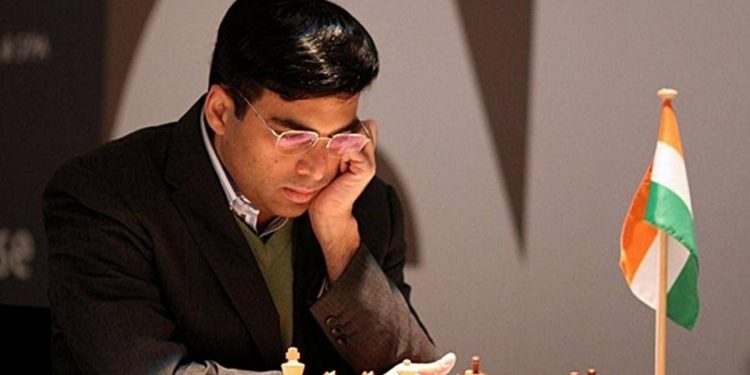 Vishwanathan Anand to play against fans to raise funds for COVID-19