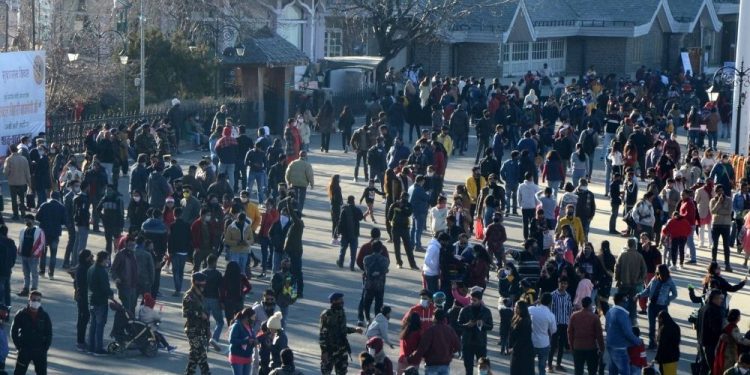 Huge Tourist Crowd in Himachal Pradesh After Unlock