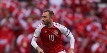 Christian Eriken had cardiac arrest,confirms Denmark team doctor.