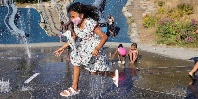 130 Dead In Canada Due To Record Breaking Heat Waves