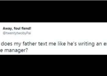 Woman tweets about how her dad texts