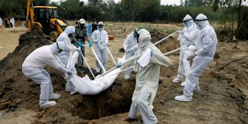 Center Might Not Be Able to Pay 4 Lakhs Compensation To Covid Victims