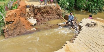 16 Dead , 22 Missing in a week after heavy rain batters in nepal.