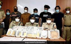 13 kilogram of robbed gold recovered, six arrested in noida.