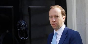 UK Minister Matt Hancock Resigns After Violating Covid-19 Protocols
