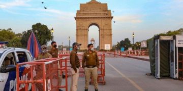 Delhi Reopens On Monday at 5am, Restrictions Still Imposed on Several Activities