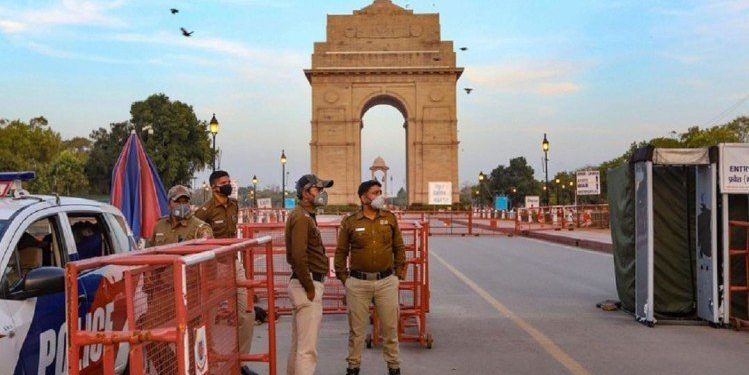 Delhi Reopens On Monday at 5am, Restrictions Still Imposed on Several Activities