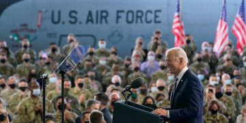 US to donate 500 million Pfizer vaccines globally .