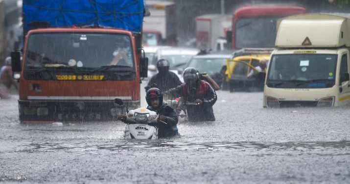 Heavy Rainfall To Occur In Mumbai and Adjacent Districts