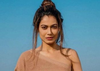 Former Bigg Boss Participant Payal Rohatgi Arrested For Threatening Neighbours