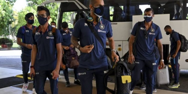 Shikhar Dhawan-led indian team reaches Sri Lanka ahead of the Limited-overs series.