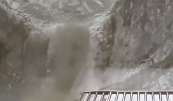 Cloudburst near Amarnath shrine in J&K amid heavy rain, no casualties.