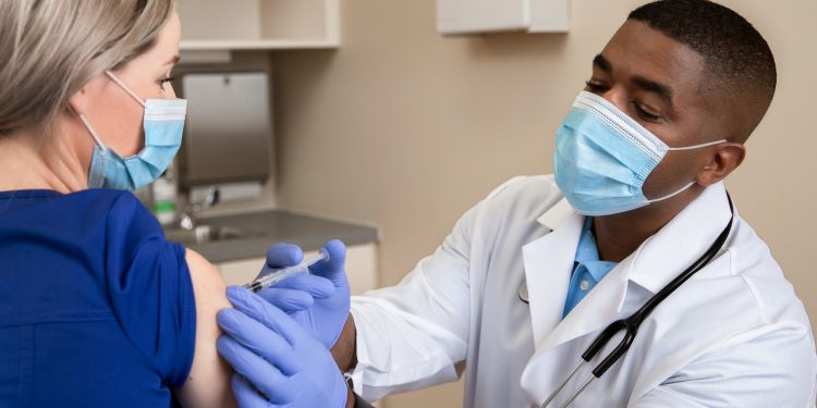 India surpasses 41 crore vaccines , 10 crore doses given in 24 days.