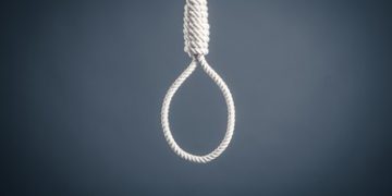 A 9-year-old boy dies rehearsing Bhagat Singh hanging.