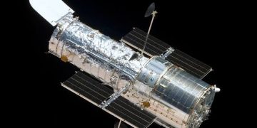 Hubble Space Telescope Faces Glitch Again After A Decade