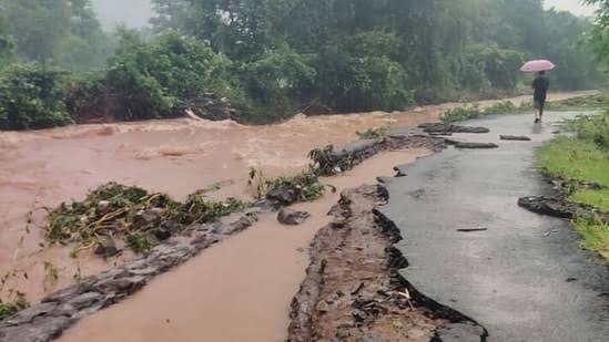Landslides in Maharashtra Kills Many