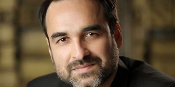 Pankaj Tripathi used to roam around Andheri saying ‘Koi acting karwa lo’