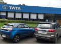 Tata Motors loss narrows to Rs.4,451 Crore in June Quarter.