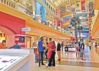 After two days of operation, Mumbai’s malls have closed.