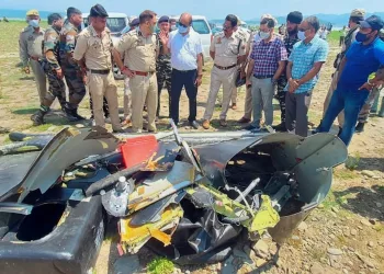 Experts are flown in to assist in the rescue of an Army chopper that has crashed.