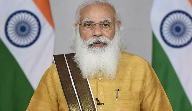 Boost exports to $400 billion this year : PM to Businessmen.