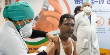 Now You Can Arrange Vaccine Appointments via WhatsApp; The Health Minister Refers to it as a “New Era of Citizen Convenience”