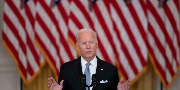 As Joe Biden defends the US withdrawal from Afghanistan, chaos reigns in Kabul.