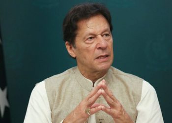 Pakistan PM trolled on his statement regarding India’s 1 billion and 300 crore population.