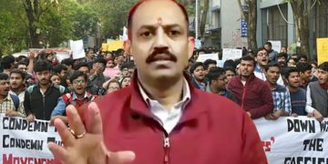 Jantar Mantar hate sloganeering case: Pinky Chaudhary surrenders to police