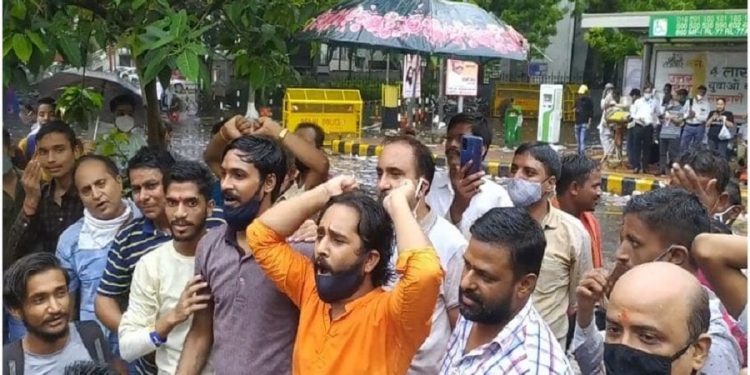 BJP Member and Five Others Arrested for Anti-Muslim Slogans at Delhi Rally