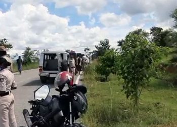 Student Gang-Raped, Boyfriend Thrashed By Robbers Near Mysore: Cops