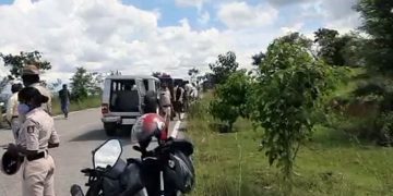 Student Gang-Raped, Boyfriend Thrashed By Robbers Near Mysore: Cops