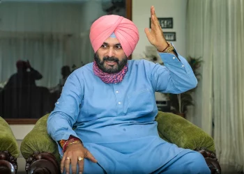 Post-Exit Captain’s After Bitter Rift, Sidhu Declares “Sorted”; Action Against Sand Mafia Assured