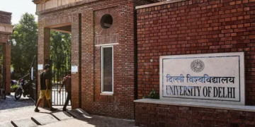The VC of Delhi University Says that Colleges will be Reopened in Stages
