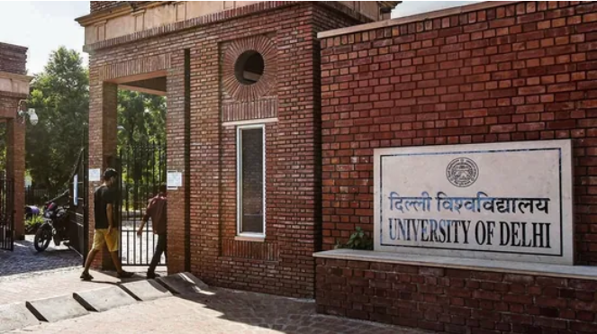 The VC of Delhi University Says that Colleges will be Reopened in Stages