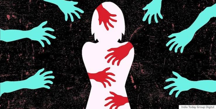 In Mumbai, a woman was raped and left unconscious on the road