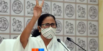 Bengal CM Mamata Banerjee Leads Bhawanipur Bypoll Elections With 23,957 Votes