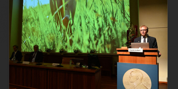 Scientists who solved the puzzle of how humans perceive warmth and touch were awarded the Nobel Prize