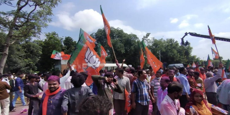 Gandhinagar Election Result Counting: BJP gets 23 seats, Congress and AAP each get one