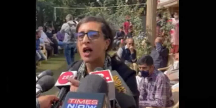 ‘My father will never die,’ says Kashmiri Pandit’s daughter, who was assassinated by militants